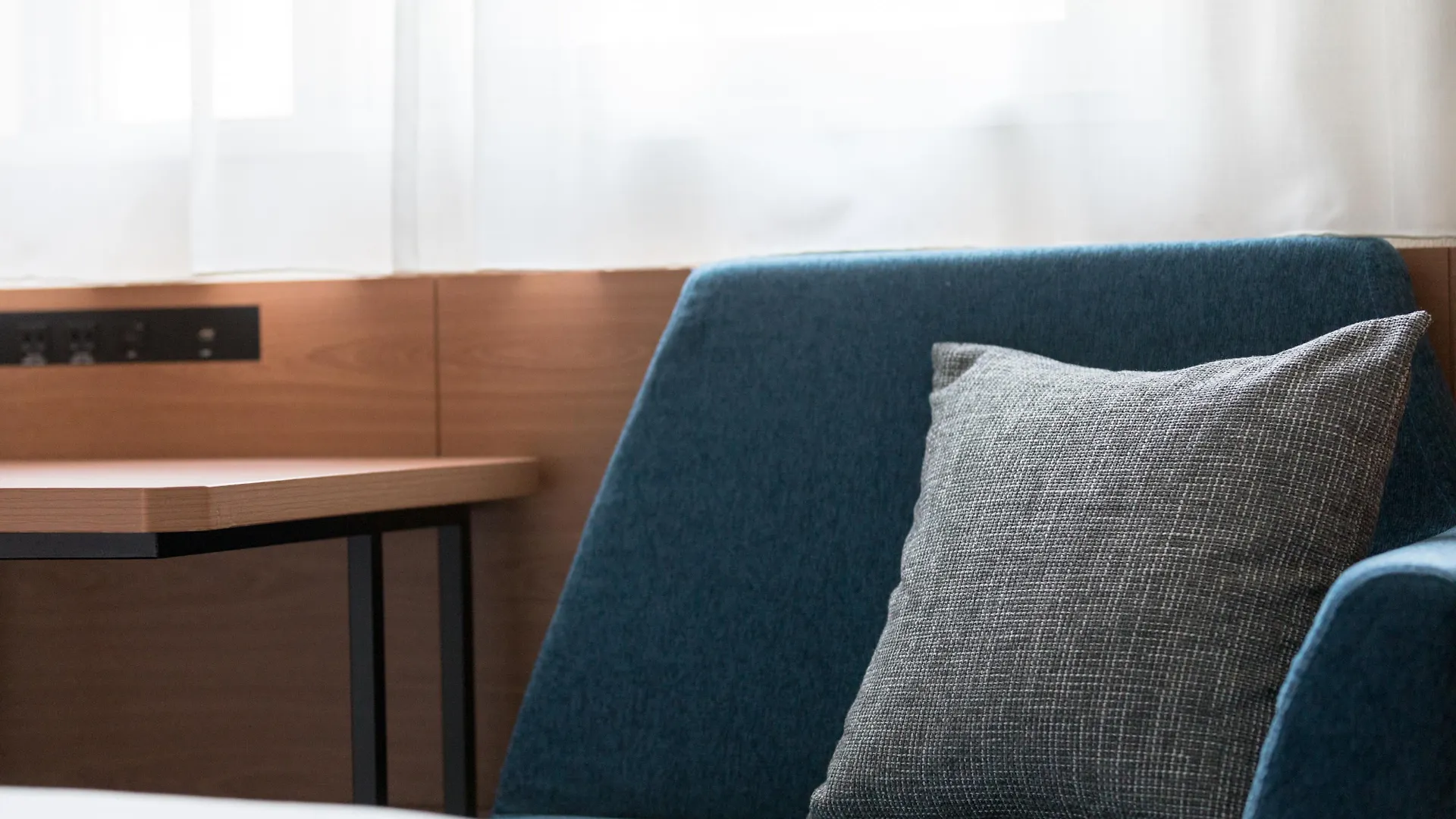 Отель Nishitetsu Inn Shinjuku Токио