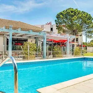 Hotel Ibis De Provence Salon-de-Provence
