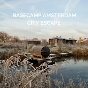 Basecamp Hotel Amesterdão